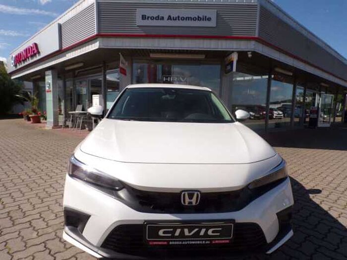 Honda Civic e: HEV Elegance