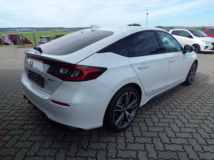 Honda Civic e:HEV Advance