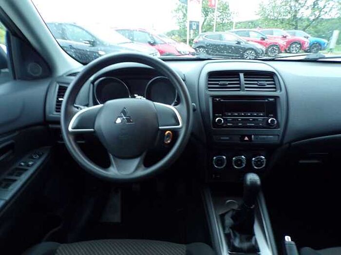 Mitsubishi ASX Basis 2WD