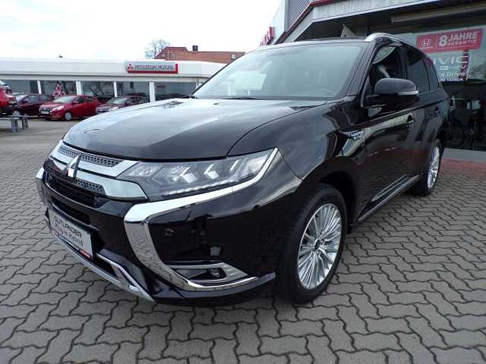 Mitsubishi Outlander PHEV Intro Edition 4WD