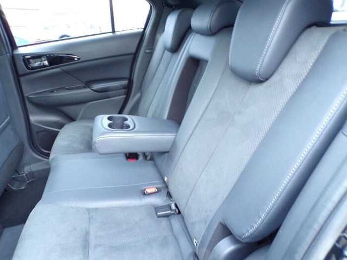 Mitsubishi Eclipse Cross Intro Edition Hybrid 4WD
